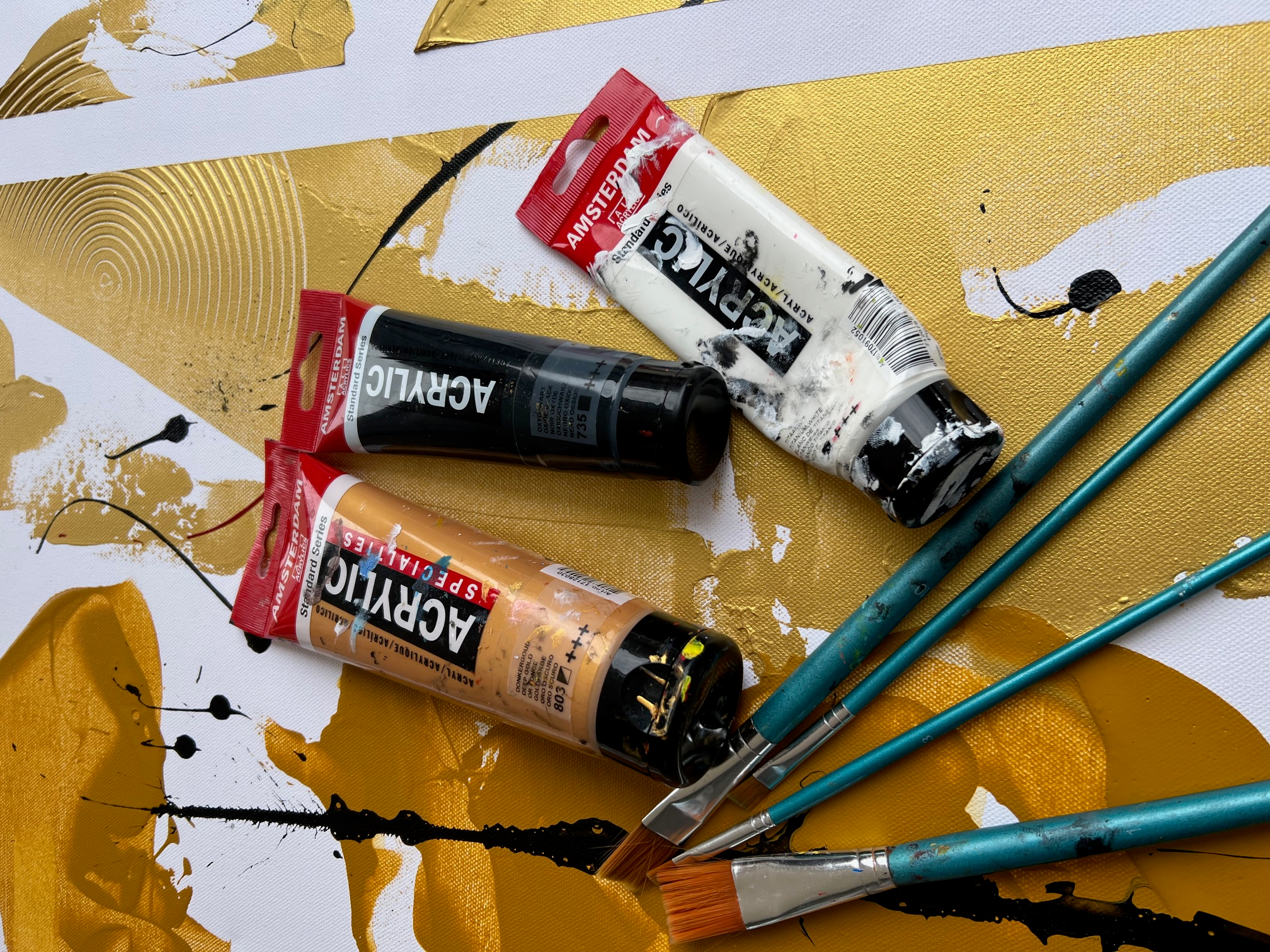 Les bienfaits d’une œuvre d’art unique dans un intérieur féminin