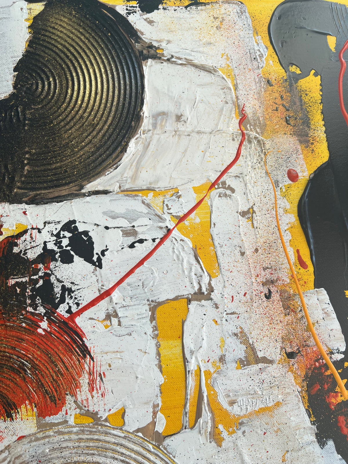 Tableau Moderne en Relief Or, Jaune, Blanc, Noir