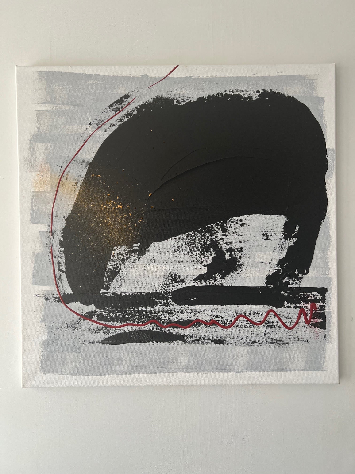 Tableau abstrait en relief blanc noir et or