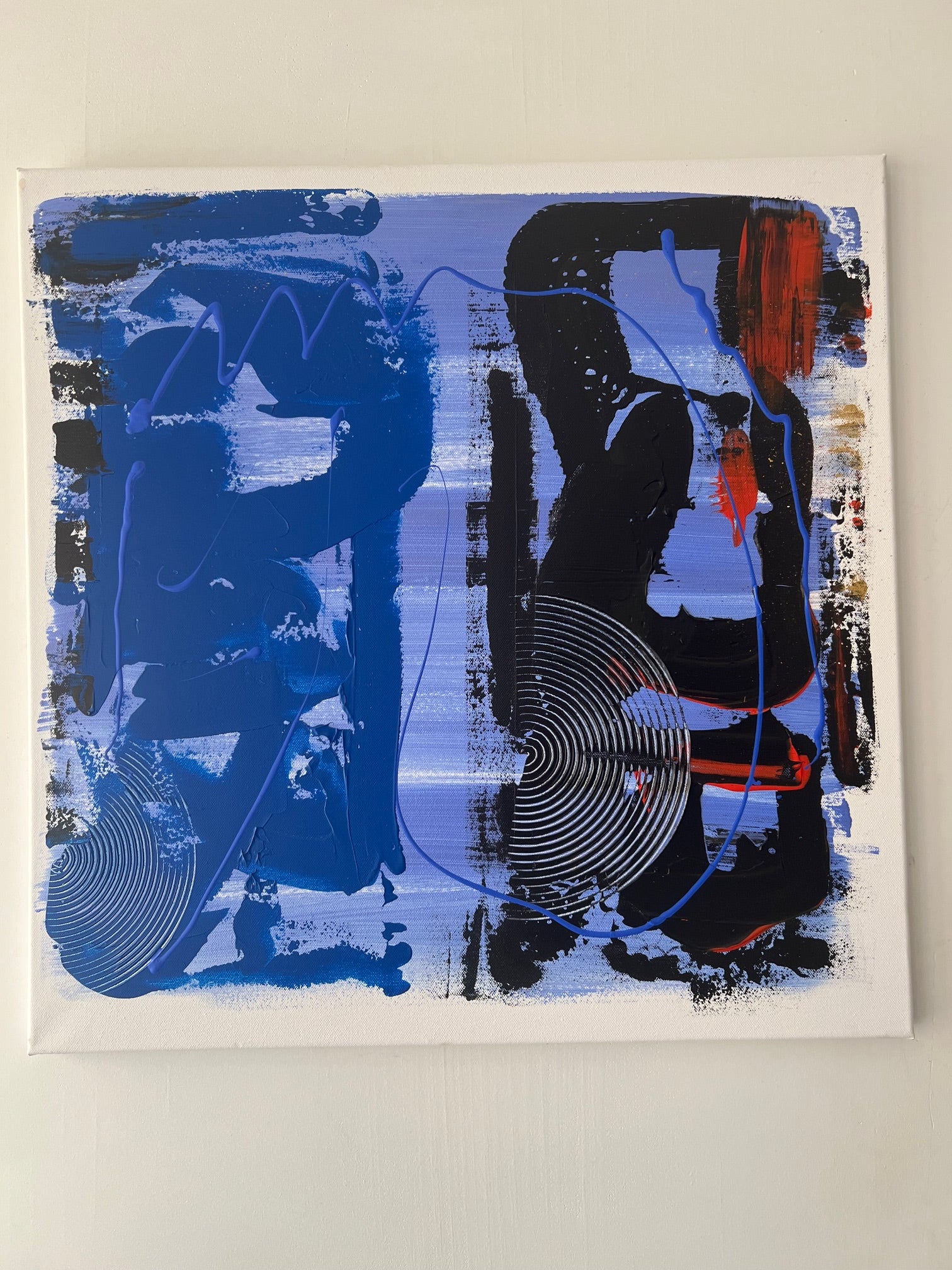 Tableau abstrait en relief blanc bleu noir