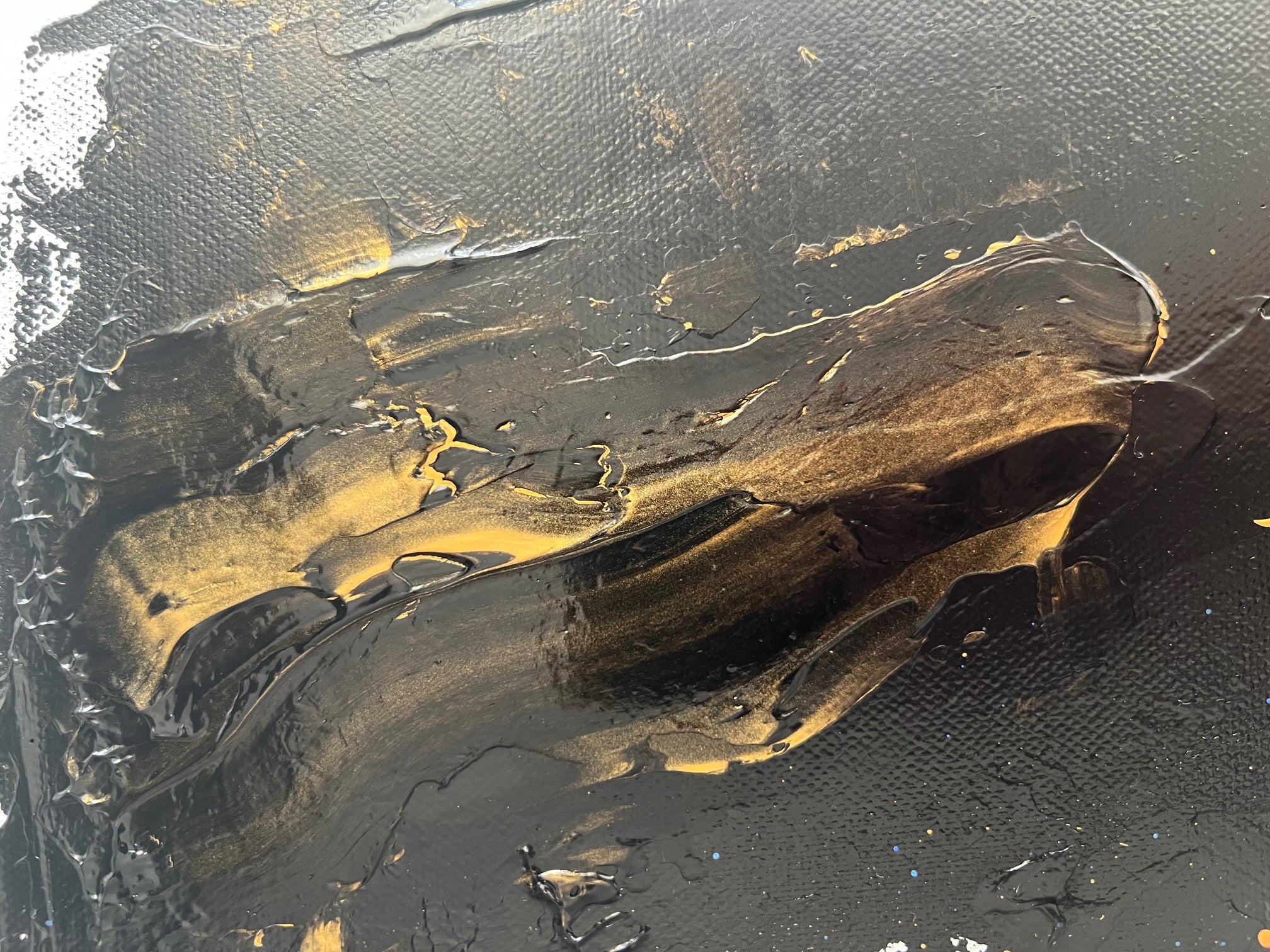 Tableau abstrait en relief blanc noir or