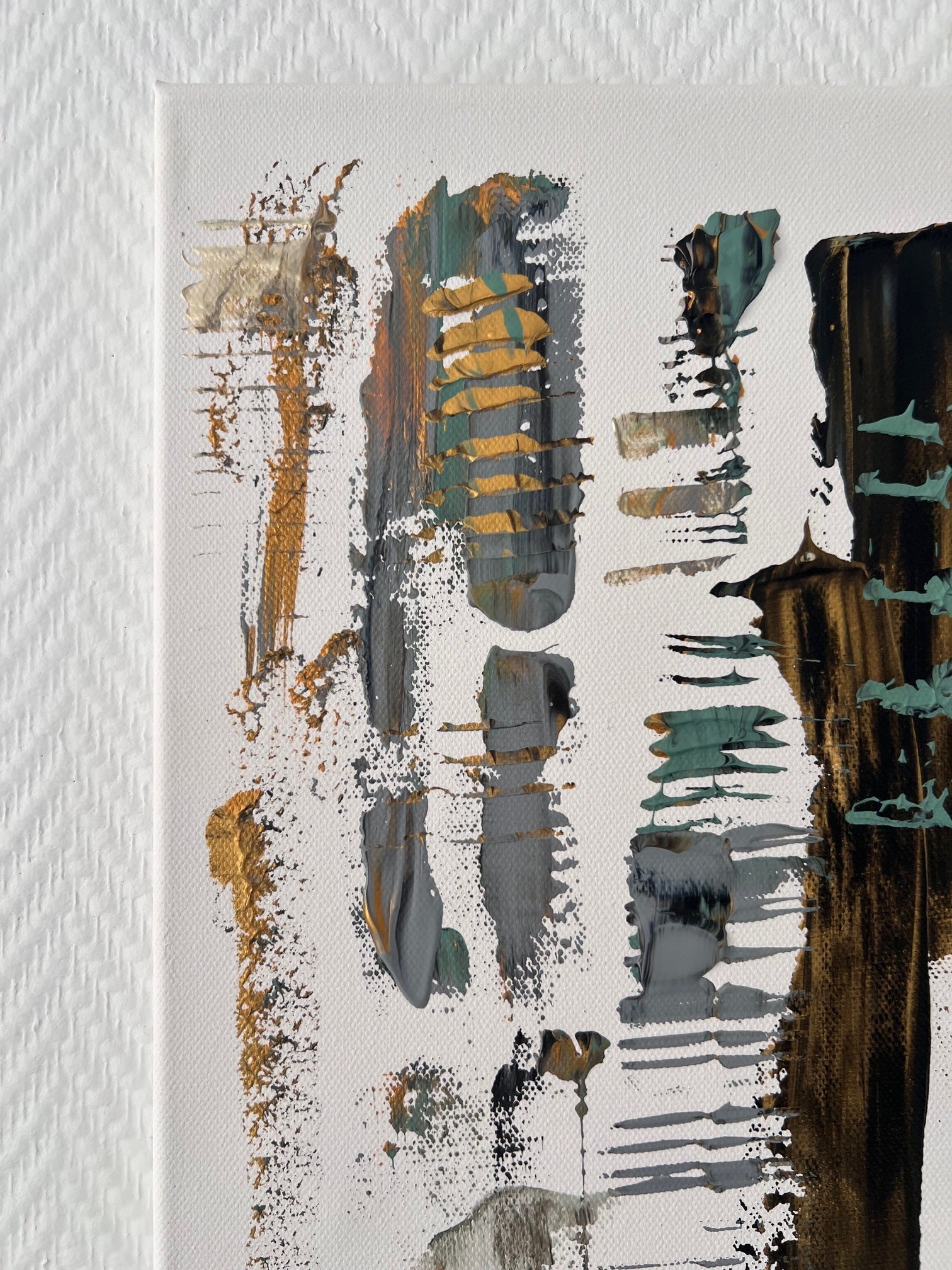 peinture abstraite textures verticales ocre noir vert sauge 