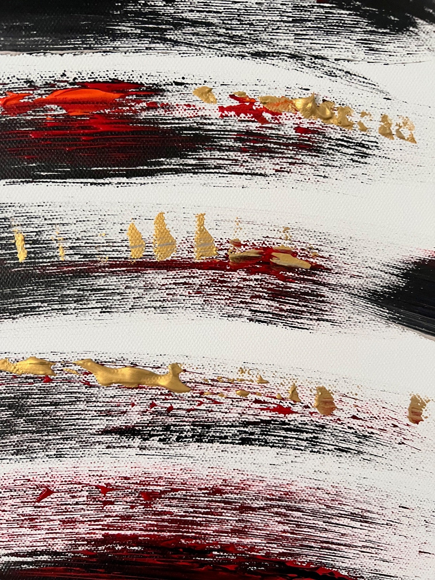 Tableau abstrait rouge orange et noir en relief 60x60 cm