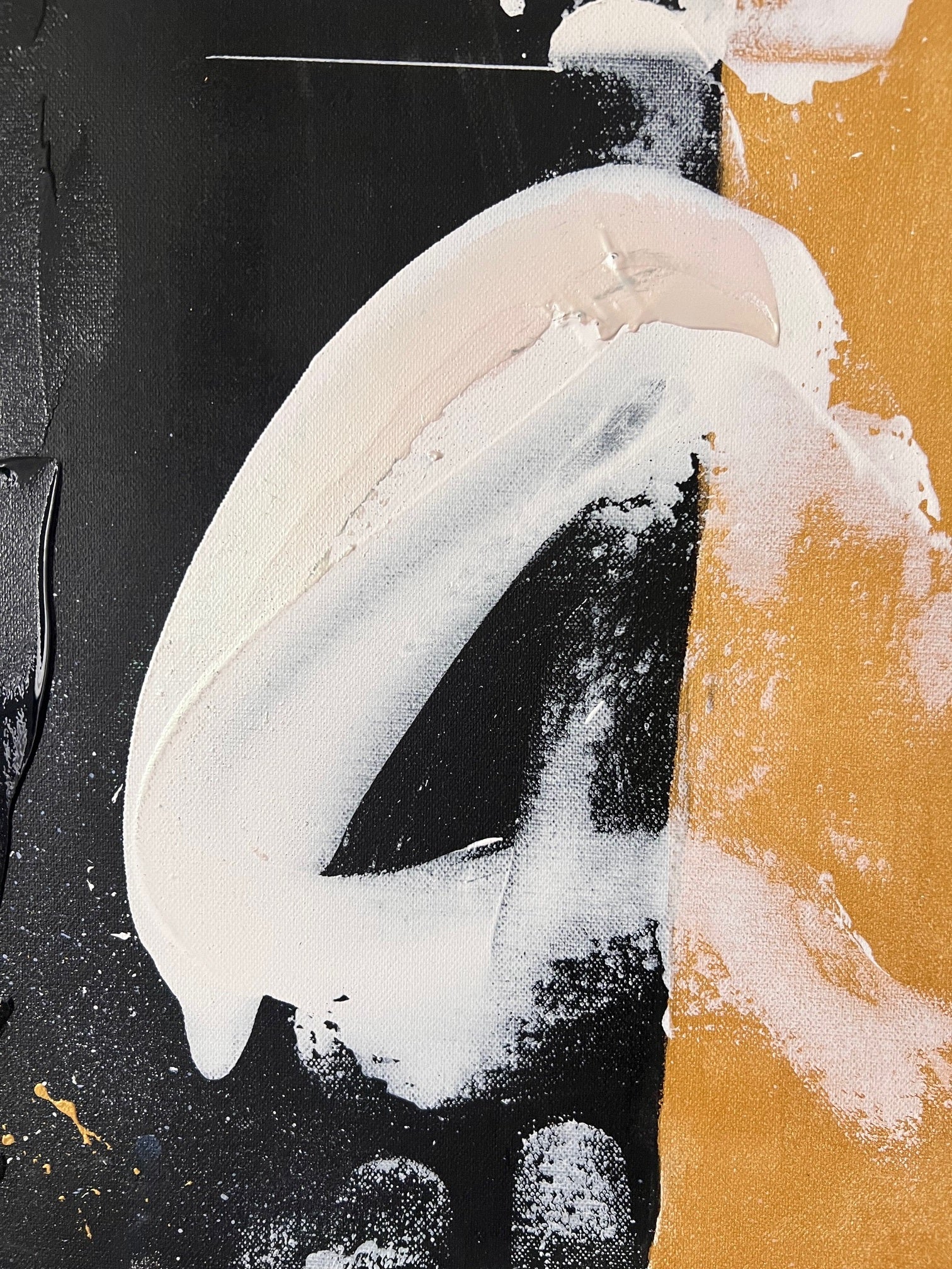 peinture contemporaine verticale noir or blanc 80x60 relief léger 