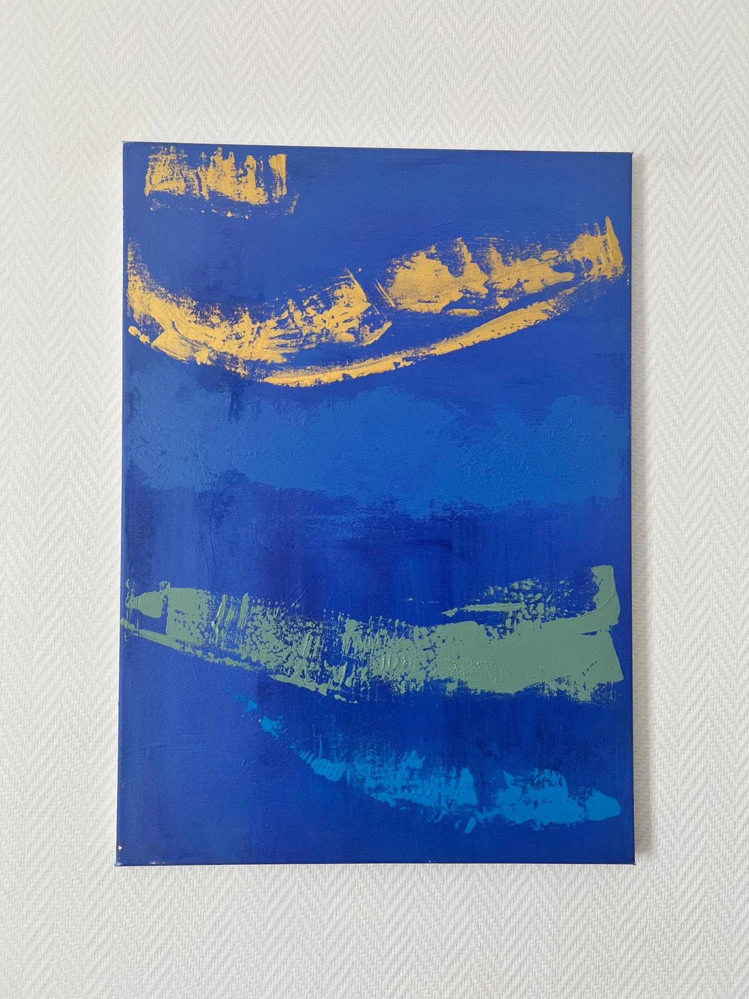 tableau bleu sur toile  en releif 