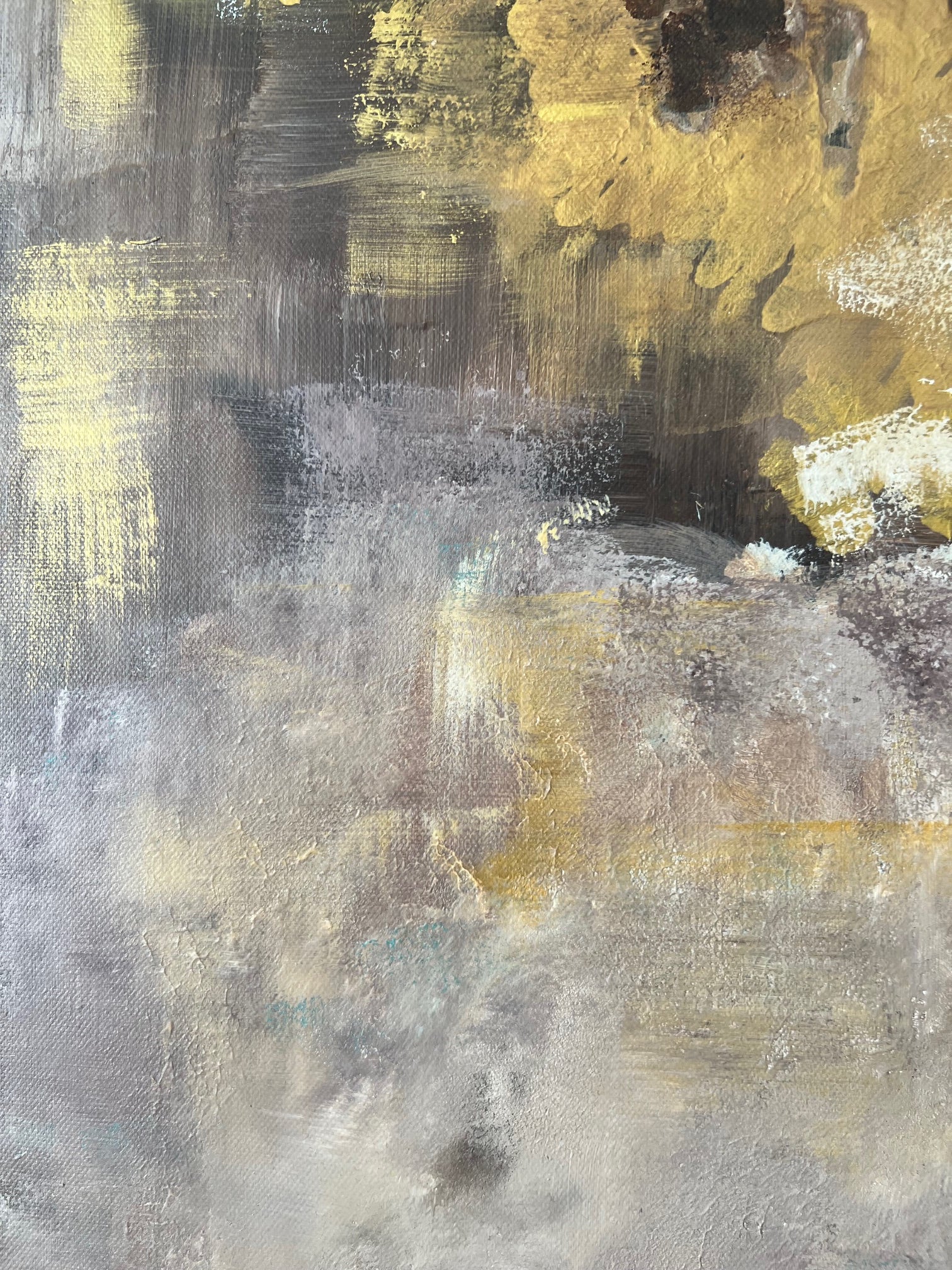 Tableau abstrait signé Biacha, artiste peintre français, associant des couleurs douces et des textures modernes pour un intérieur design.
