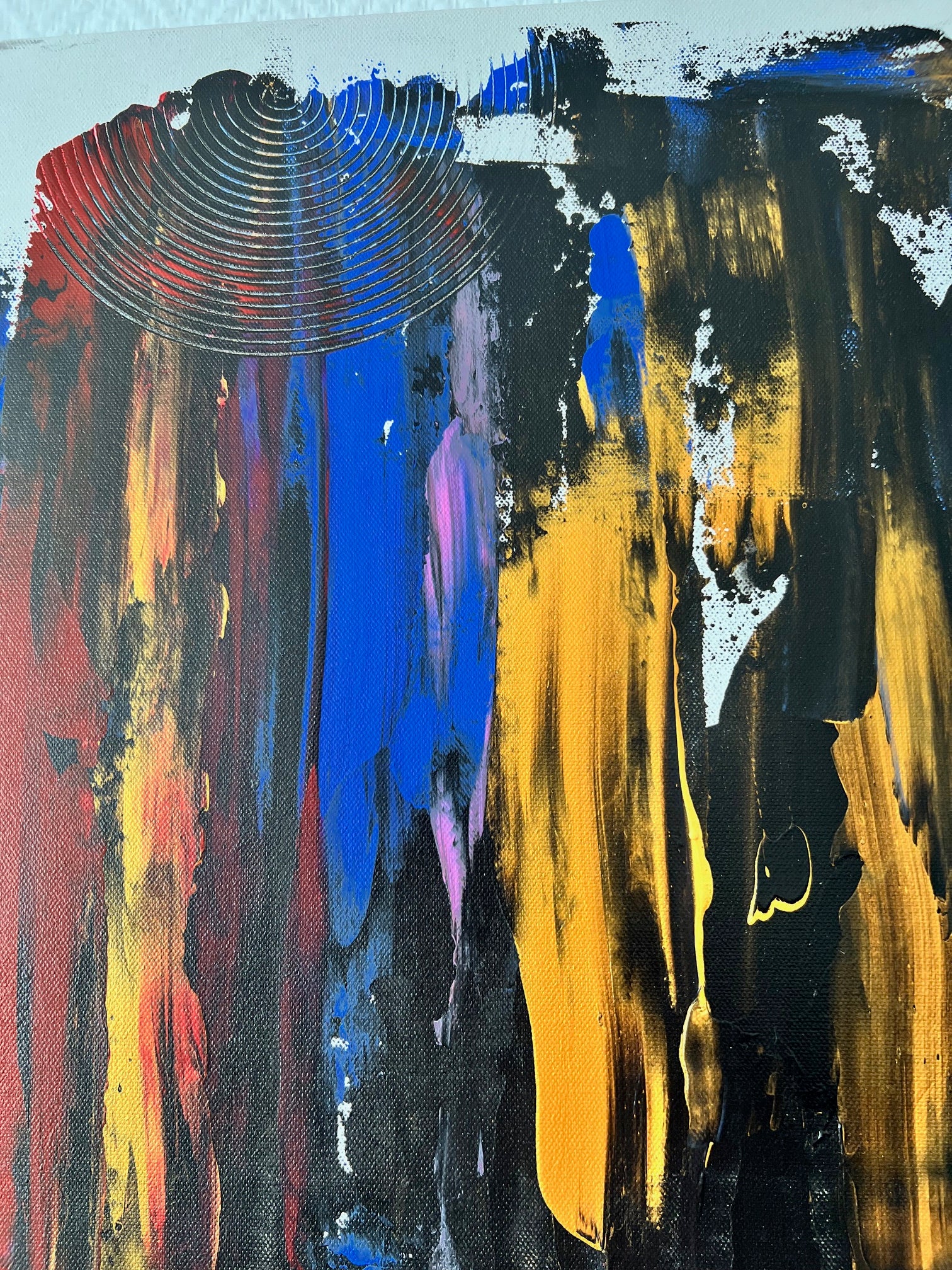 Peinture abstraite faite main aux couleurs noir, bleu et or, inspirée de l'art contemporain pour une décoration murale actuelle.