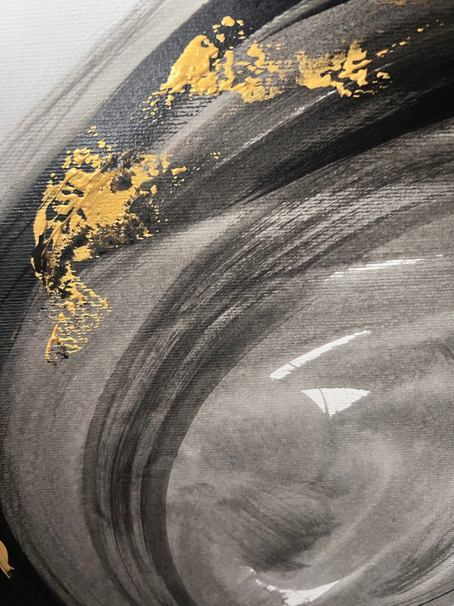 Peinture moderne sur papier  épais  noir et or  70x50cm