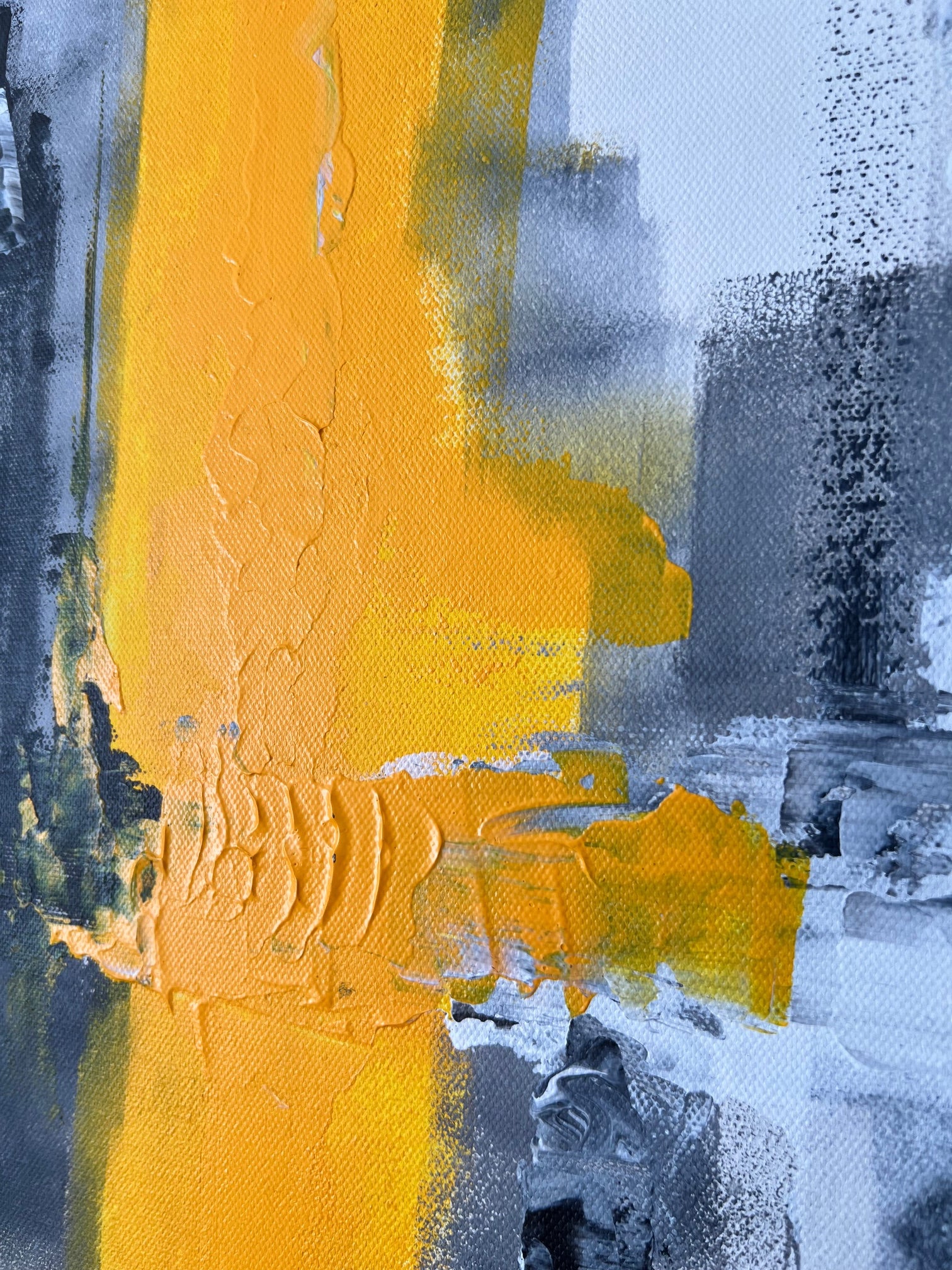 Tableau abstrait réalisé en peinture acrylique, associant des formes graphiques et des couleurs équilibrées pour une décoration murale actuelle.