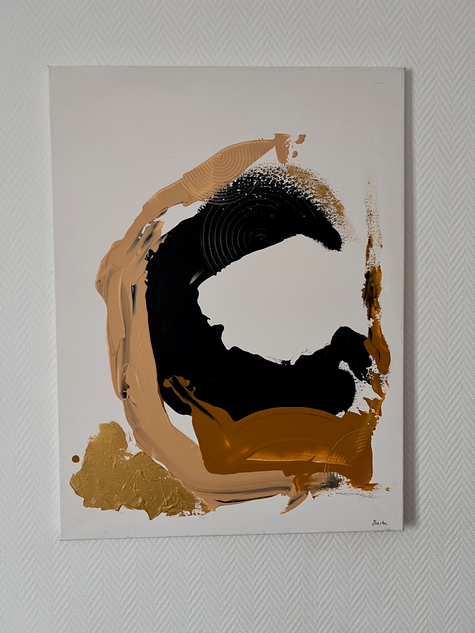 Tableau abstrait noir beige et or fait main Éclat Noir et Or par Biacha vue de face - Biacha