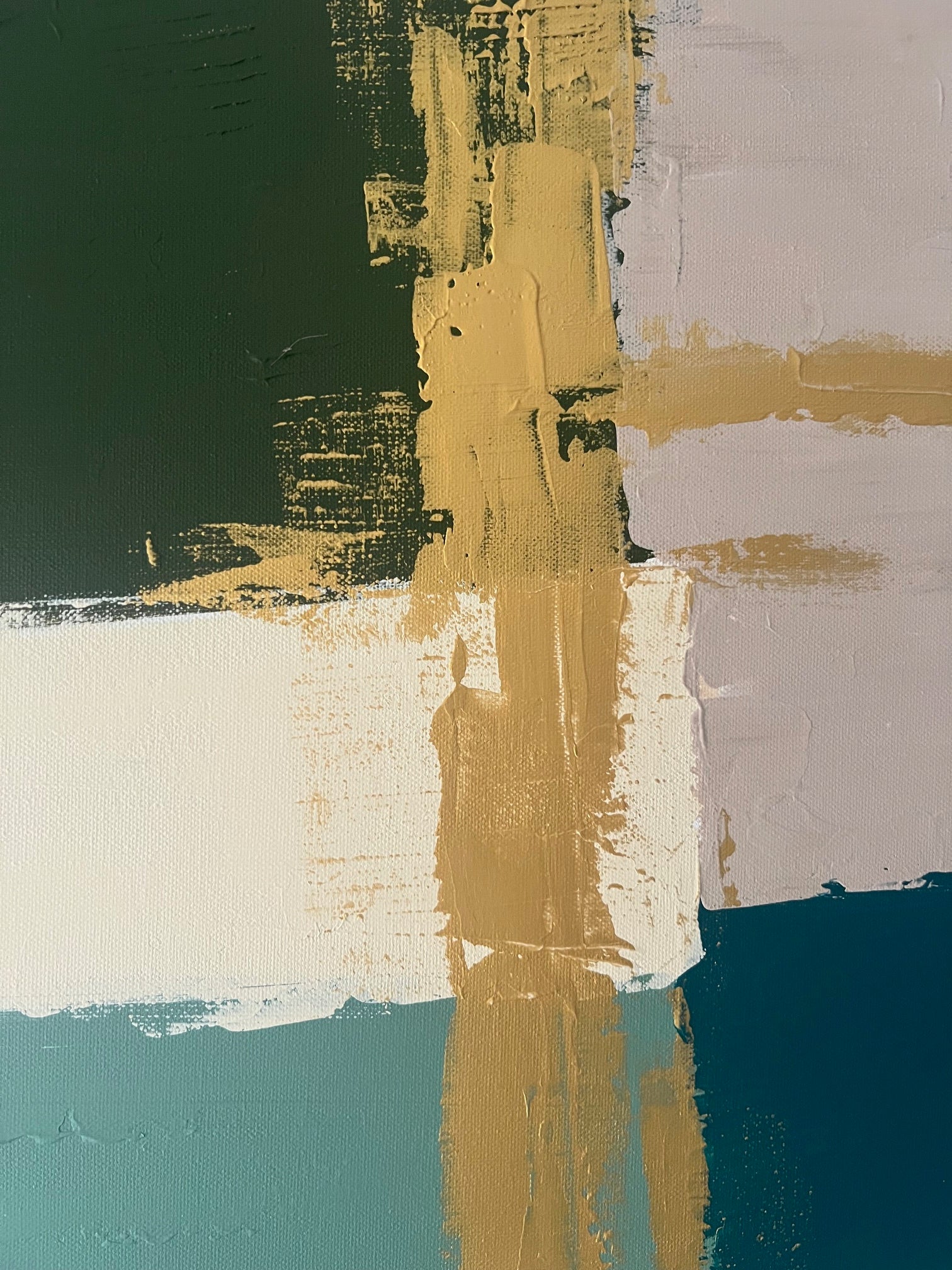 Tableau abstrait vert et or, peinture zen faite main avec reliefs naturels, idéale pour une déco murale apaisante.