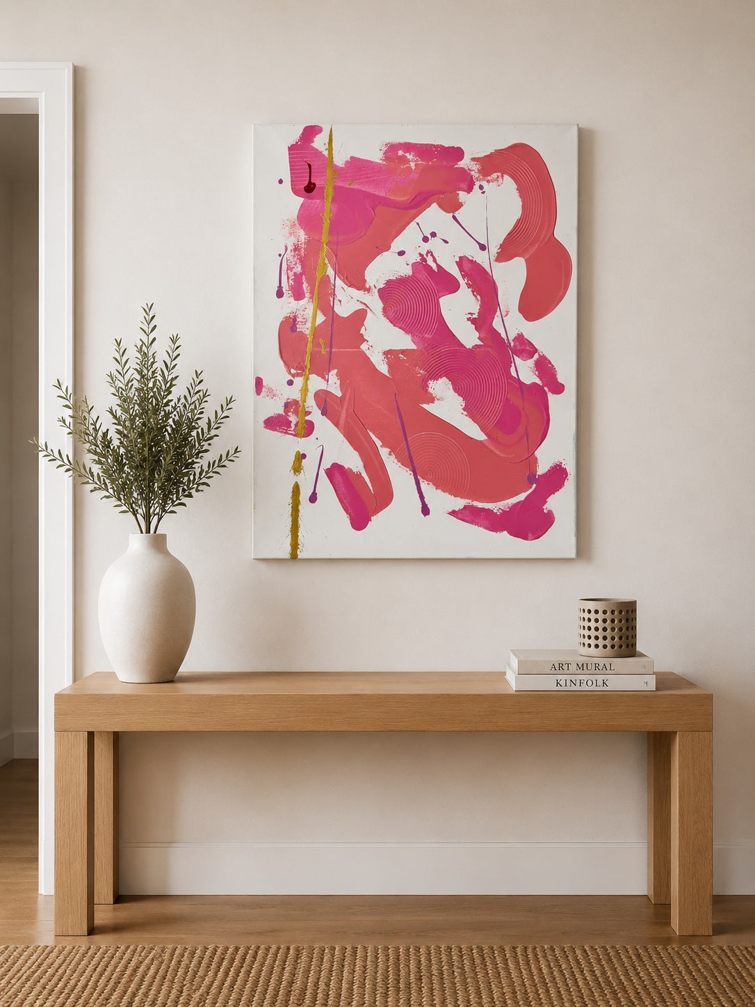 Tableau contemporain fait main aux couleurs rose, blanc et or, pensé pour apporter une touche élégante à un salon moderne.